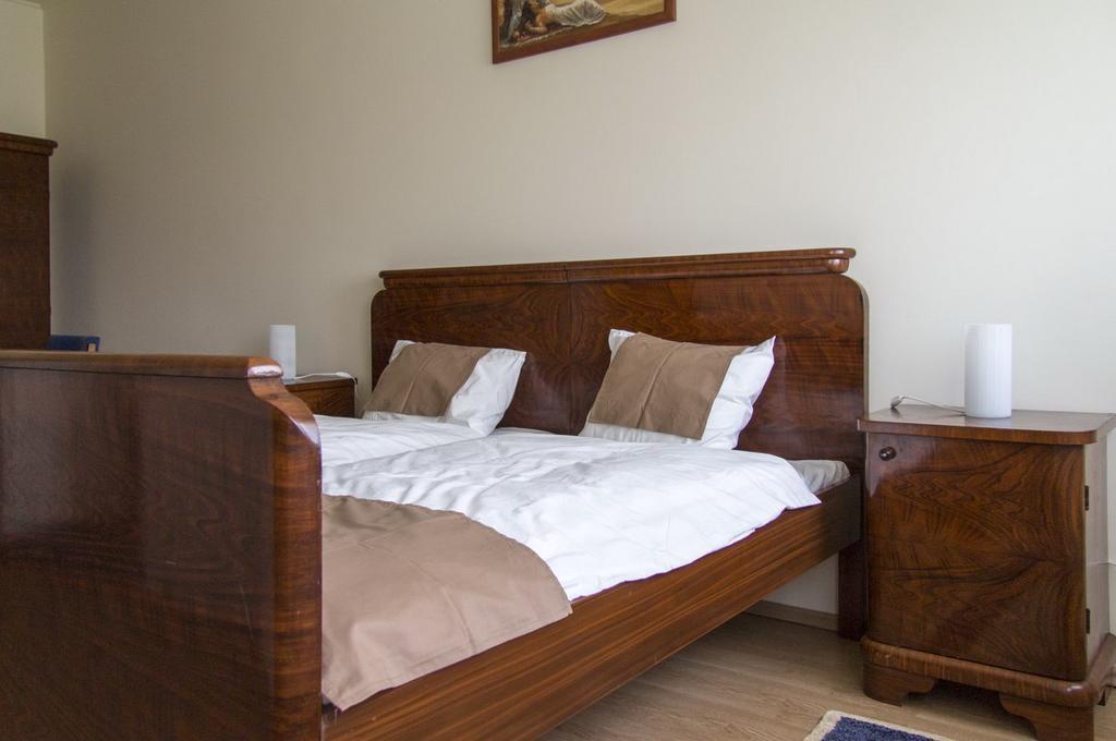 Toelgyfa Vendeghaz Hotel Кишкьорьош Екстериор снимка