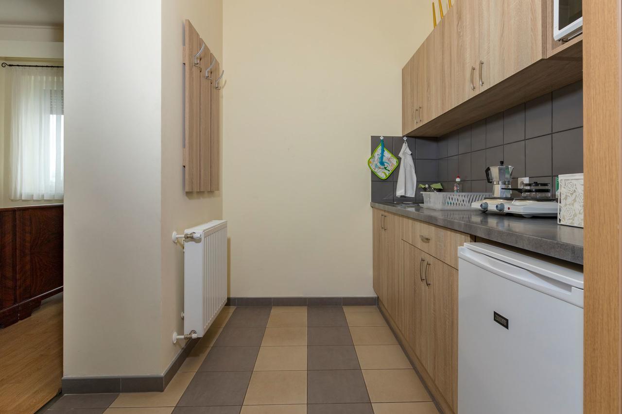 Toelgyfa Vendeghaz Hotel Кишкьорьош Екстериор снимка