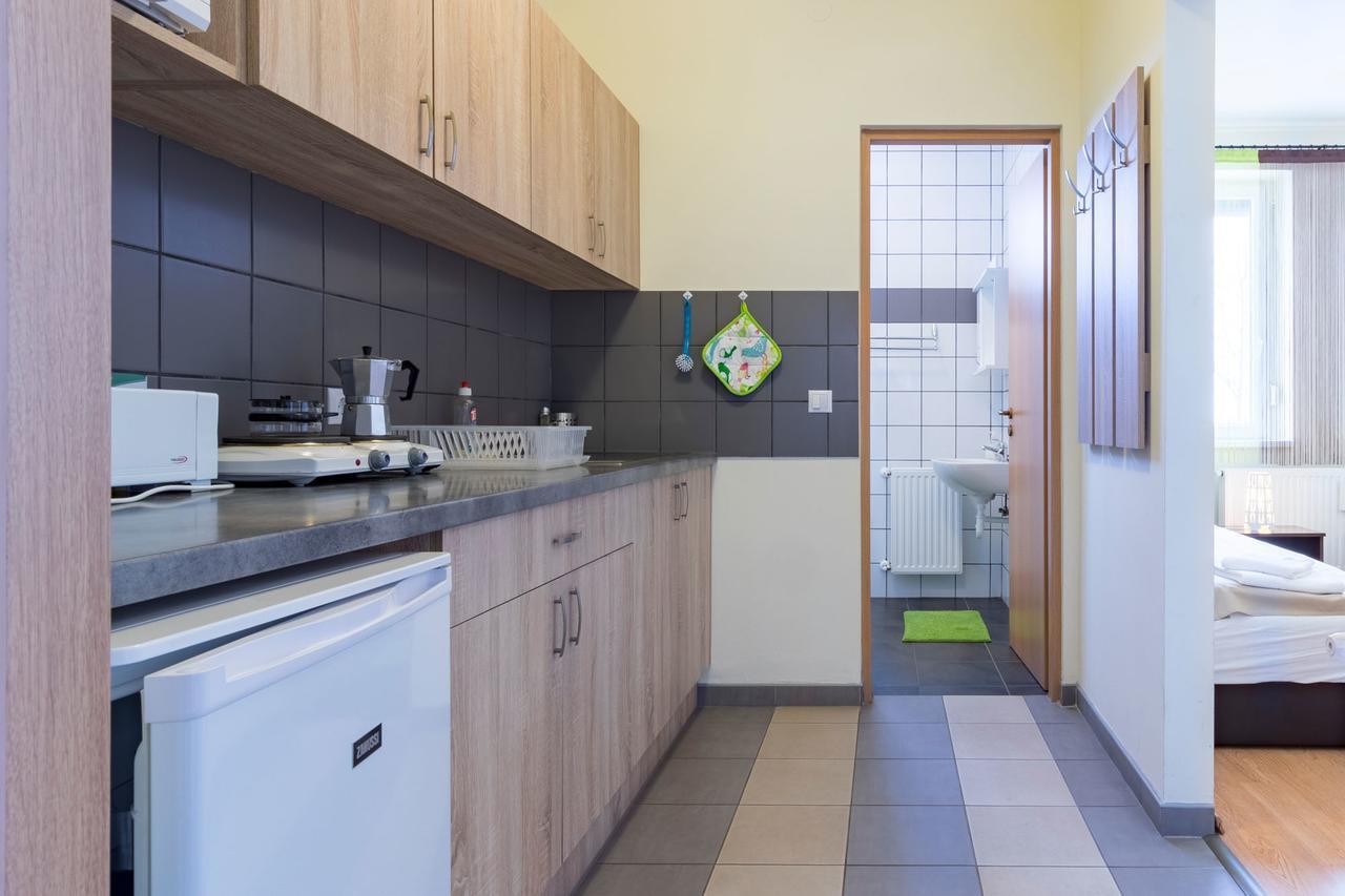 Toelgyfa Vendeghaz Hotel Кишкьорьош Екстериор снимка